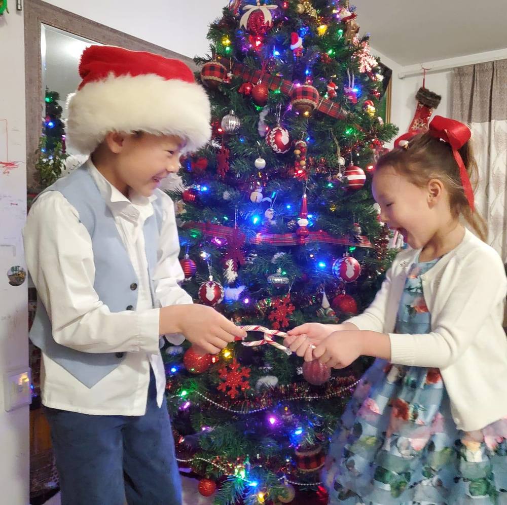 Meet your Posher, Qundi